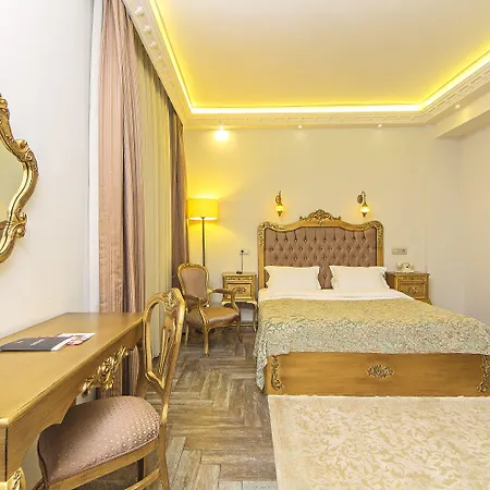 Отель Artdeco 3*