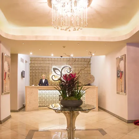Artdeco Hotel