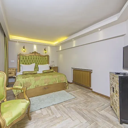 Artdeco Hotel