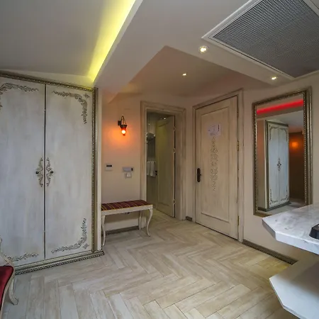 Artdeco Hotel